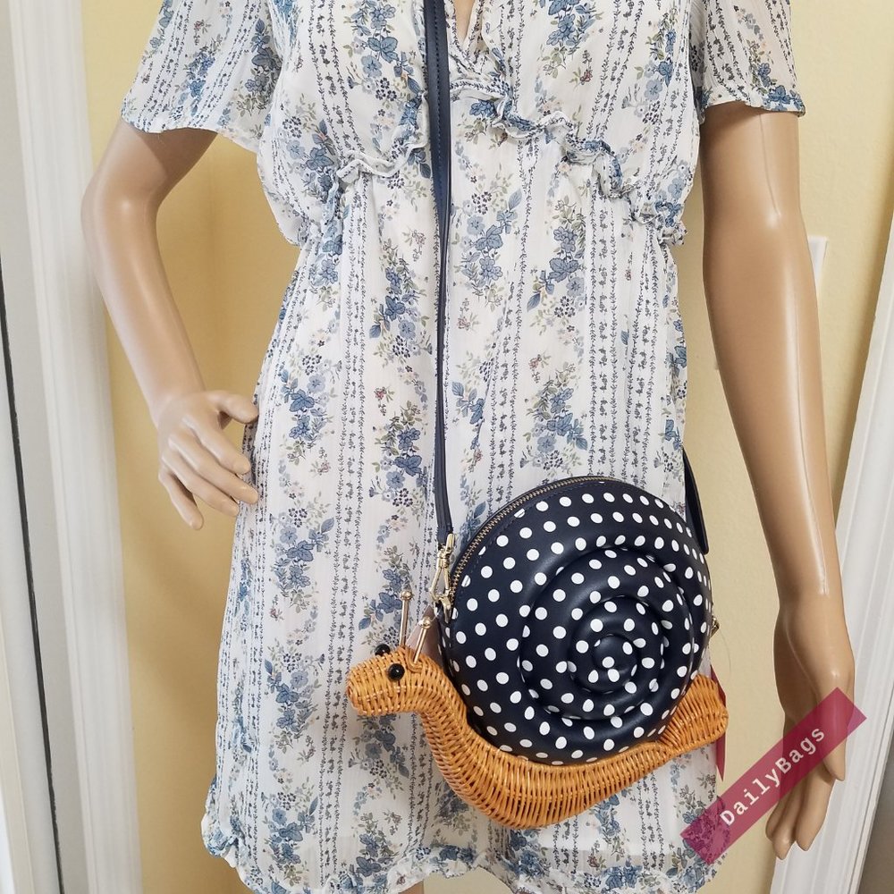 KATE SPADE SNAIL ENCHANTED BLUE CROSSBODY WHITE - Picture 9 of 13